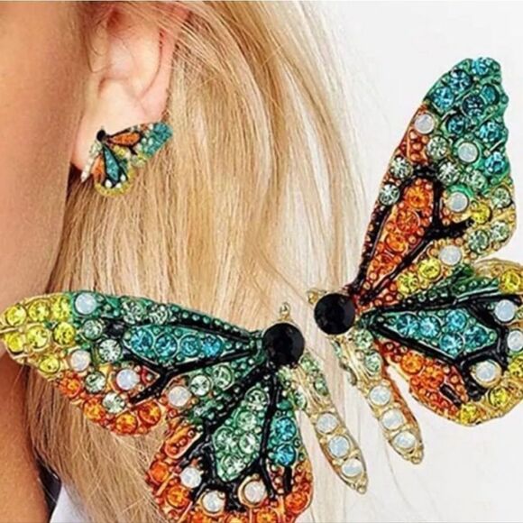 New FREE PEOPLE Butterfly rhinestone multicolor studs - Picture 4 of 12